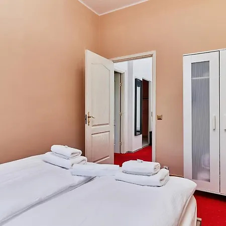 Market Square Old Town By Renters Appartamento Breslavia